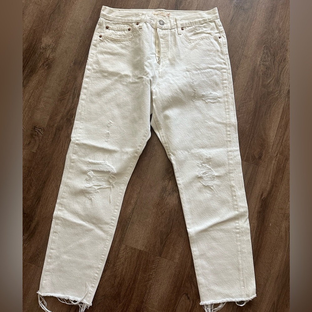 Levi’s Wedgie jeans